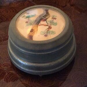 Vintage Powder Puff Box Music Aluminum